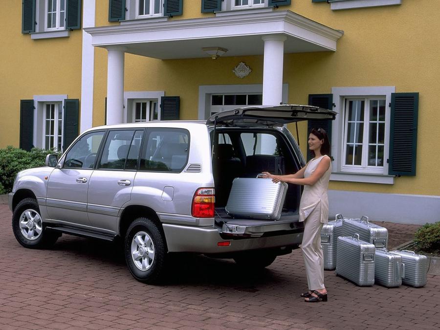 Toyota Land Cruiser 100 VX (J100-101) 1998 года  (фото 47 из 58)